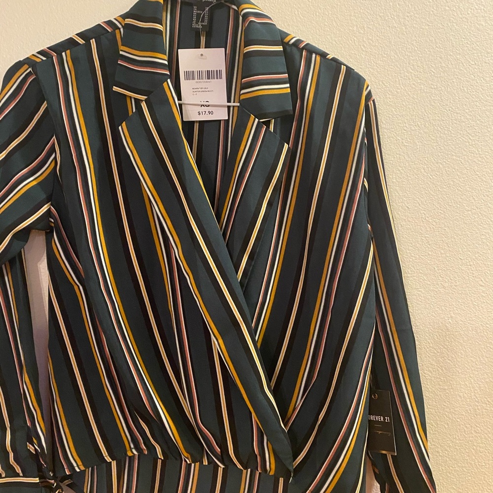 Forever 21 shirt. New with tags